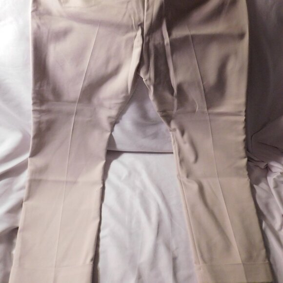 Express Columnist Ankle Pants Woman's 10 Regular NWT - Picture 8 of 8